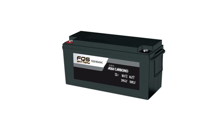 Batería FQS12-180AGMC de la gama de Tracción Ligera de FQS Battery, con tecnología AGM Carbono.