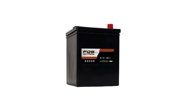 Batería FQS84S.0 para vehículos clásicos de FQS Battery de 6V.
